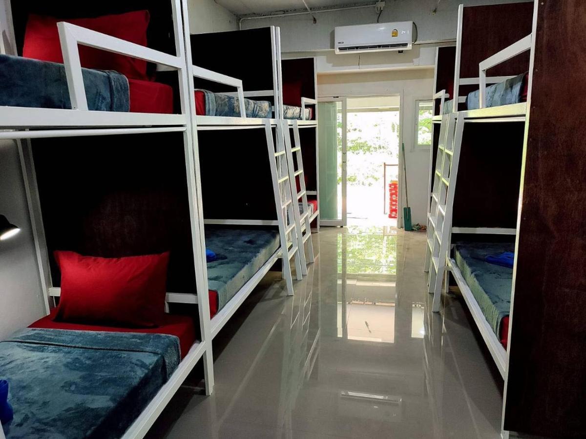 Magic Hostel Фи Фи Айлънд Екстериор снимка